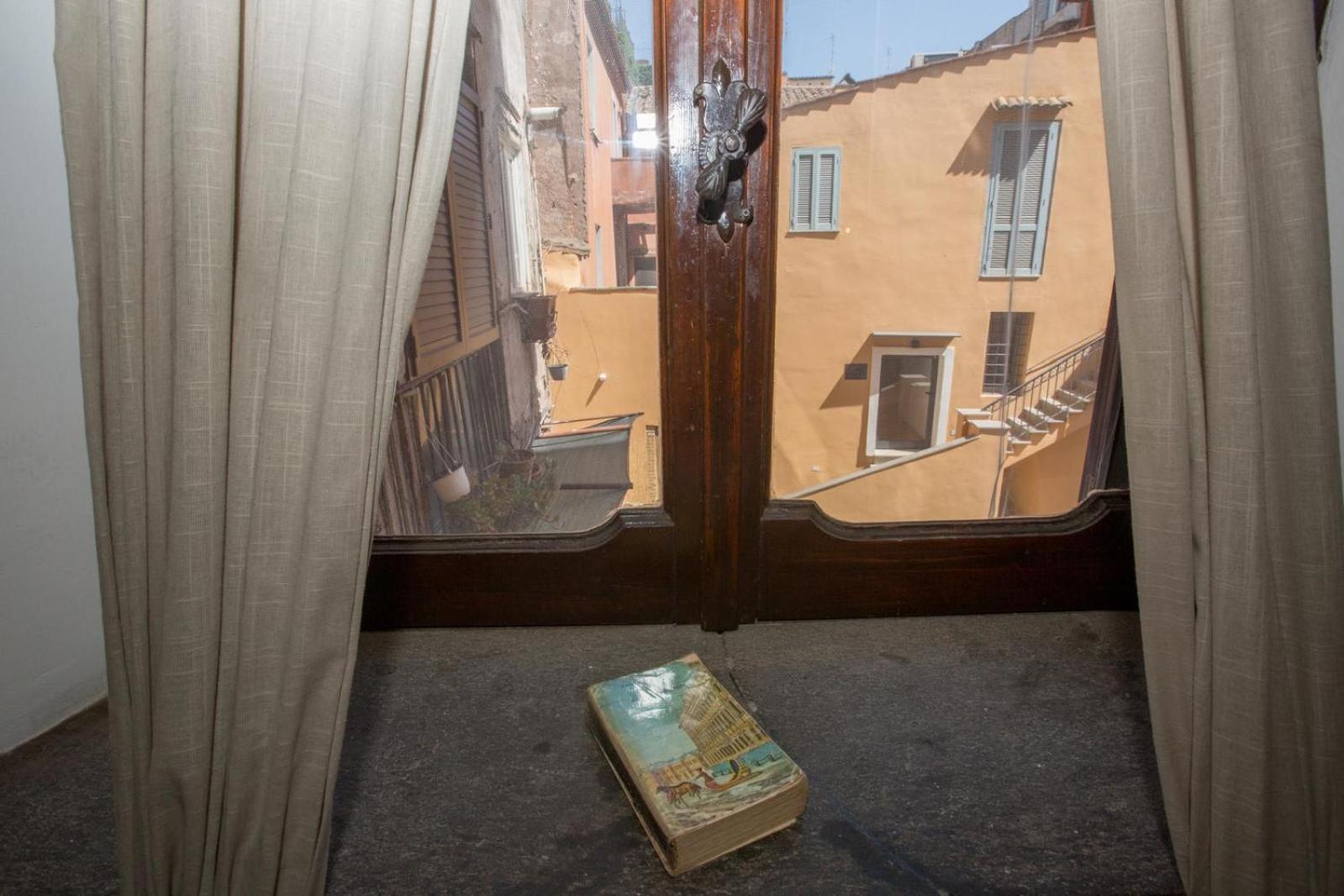 Campo De Fiori Apartment Roma Exterior photo